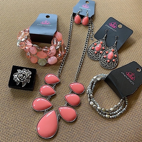 5pc Coral and Silver Set